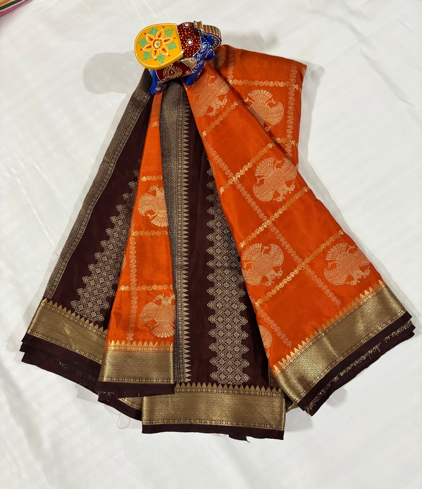 Seme Crepe Gandhabherunda Sarees