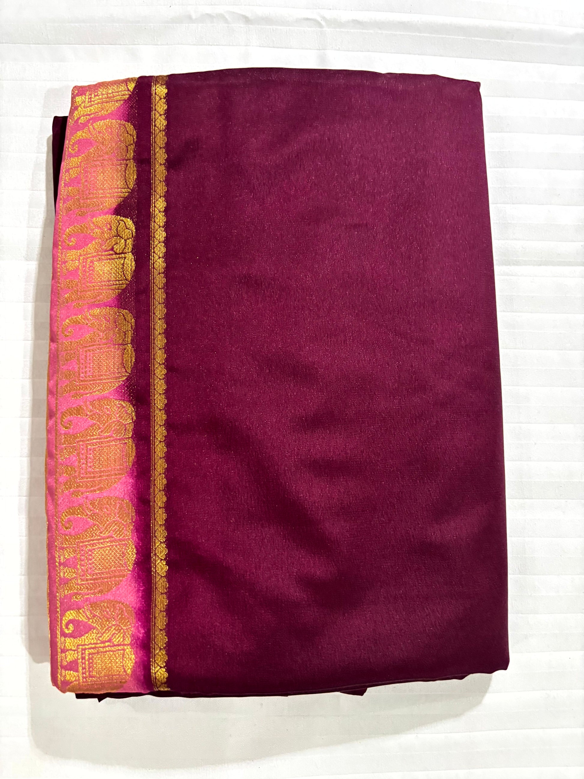 Wine red with light pink