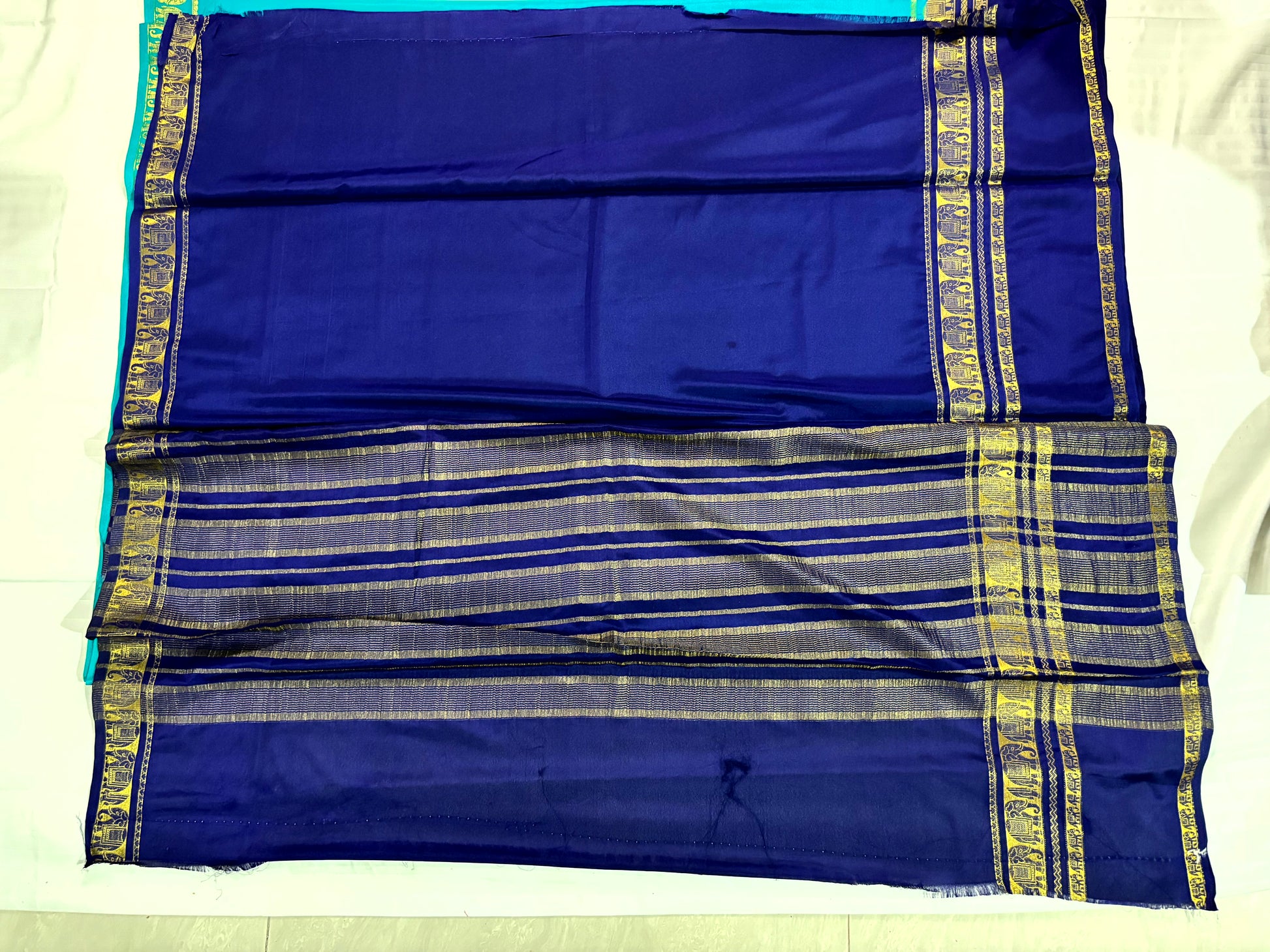 Pallu - Contrast Color